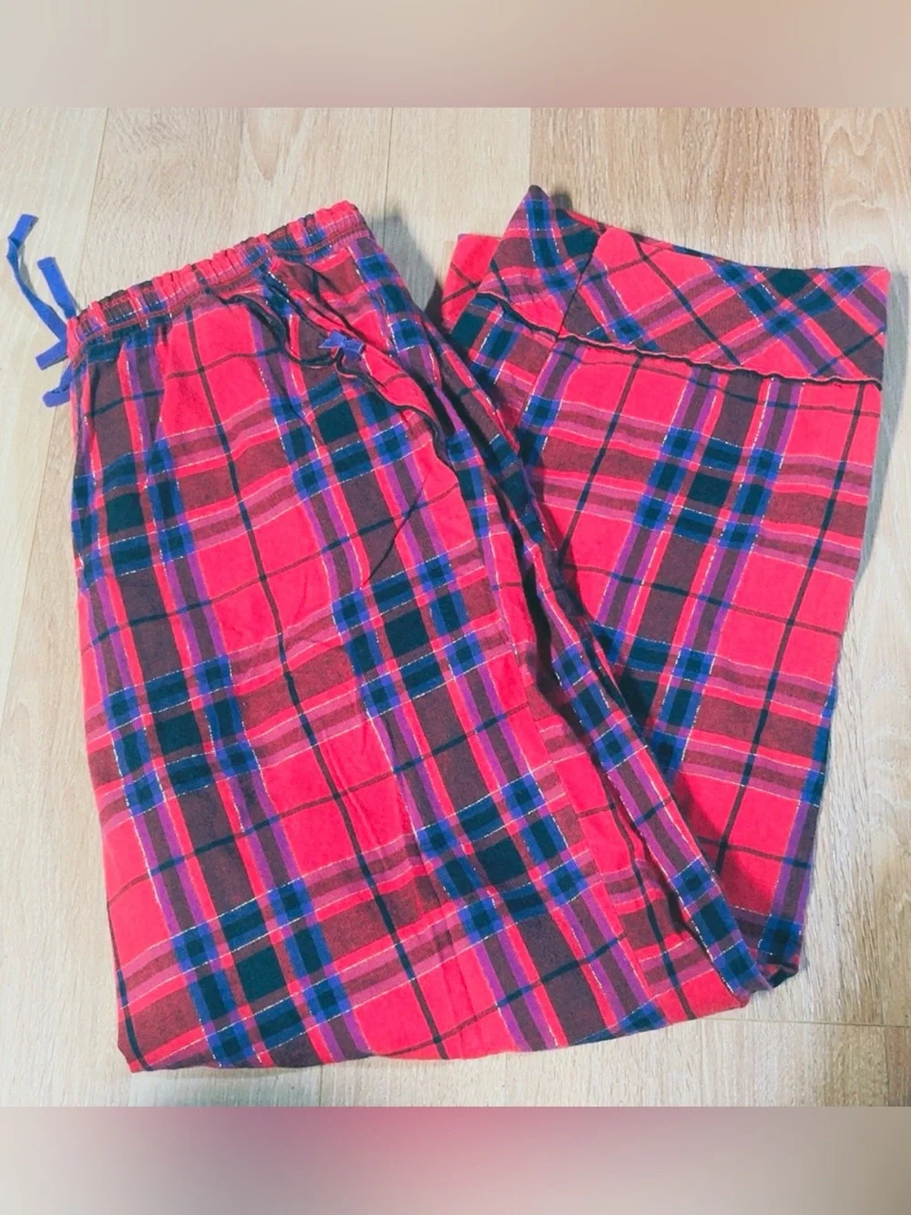 Victoria's Secret Red & Navy Plaid Flannel Pajama Pants